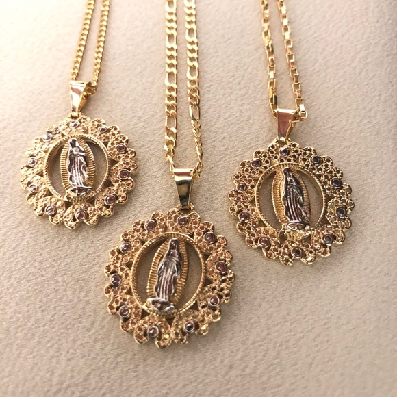 18k Gold Filled Virgin Mary/Cadena de la virgen Guadalupe - Picture 1 of 6